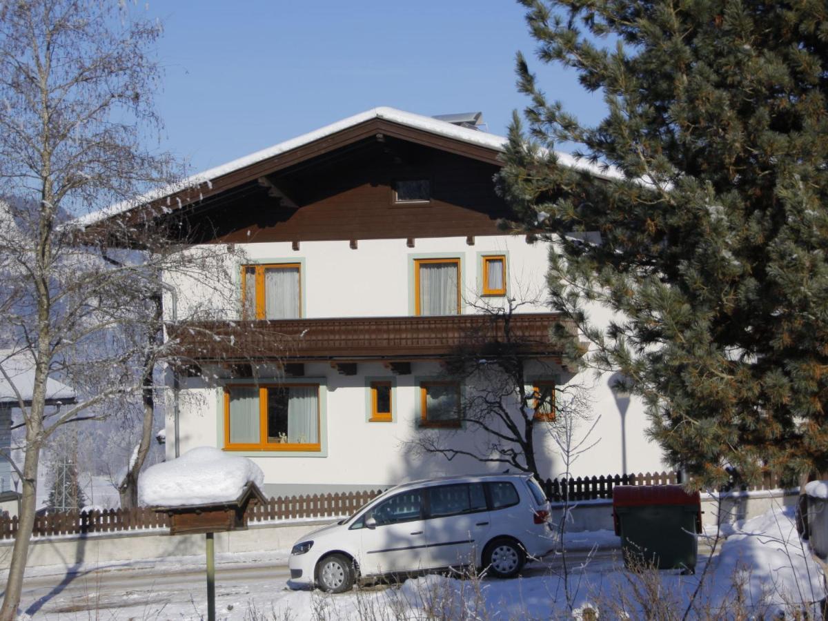 Holiday Home Chalet Alpin By Interhome Kaprun Exteriör bild