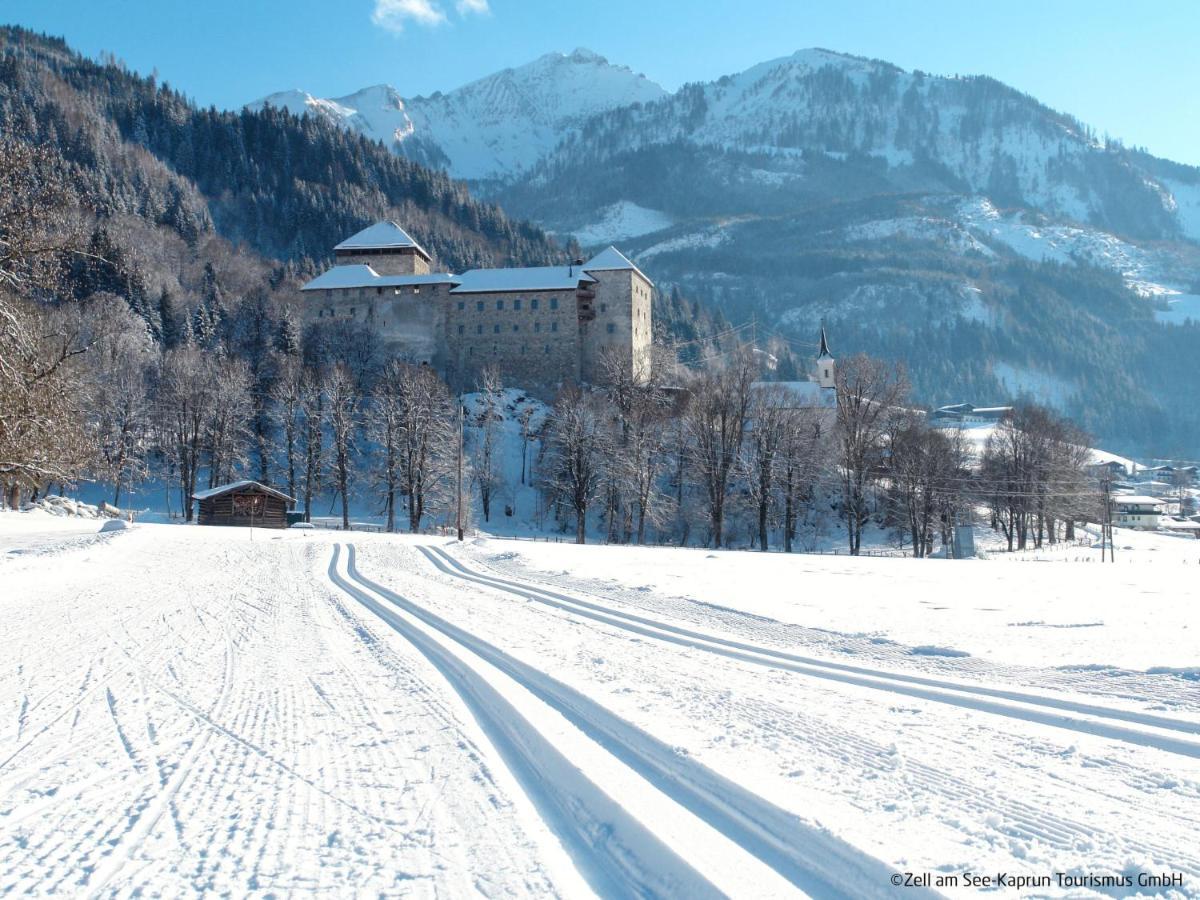 Holiday Home Chalet Alpin By Interhome Kaprun Exteriör bild